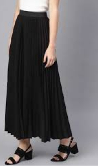 BLACK ACCORDION LONG COLUMN SKIRT SIZE MEDIUM - Picture 9 of 11